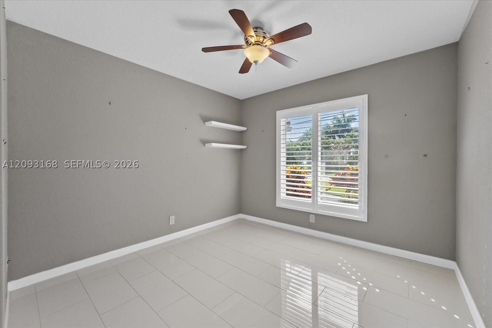 1485 Ne 57th St Property Photo 11