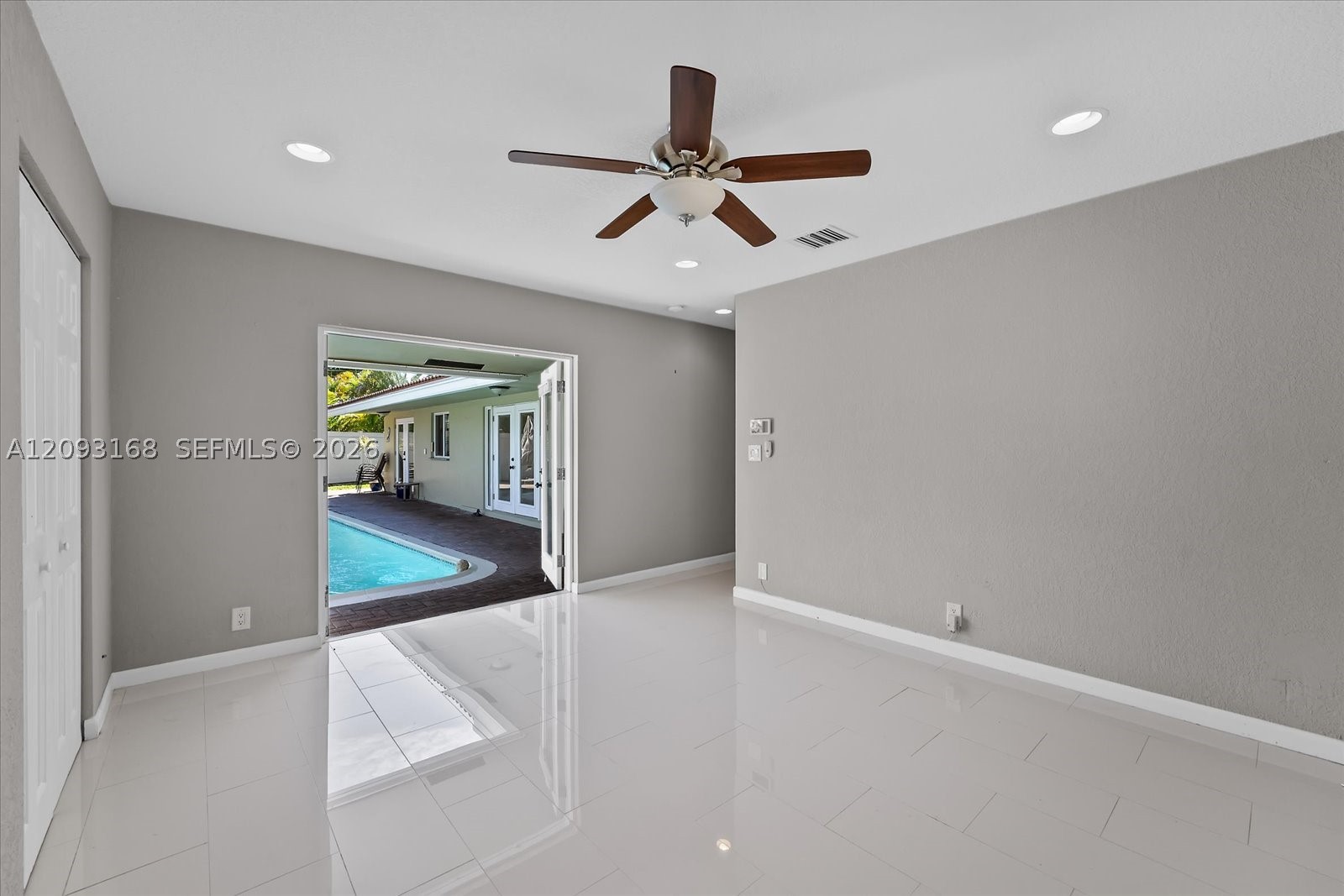 1485 Ne 57th St Property Photo 17