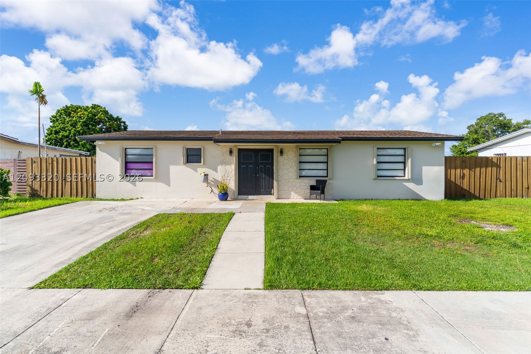 15105 SW 305th Ter Property Photo 1