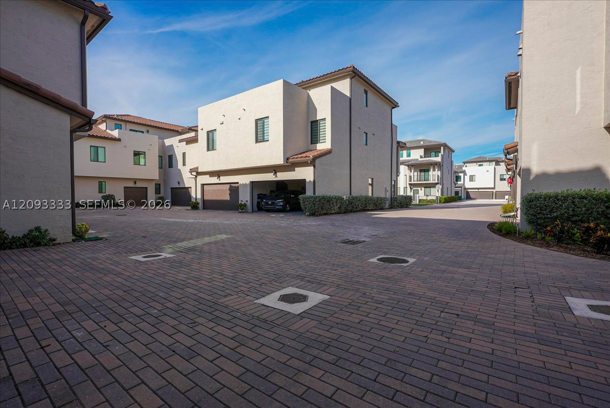 A12093333 Property Photo 4