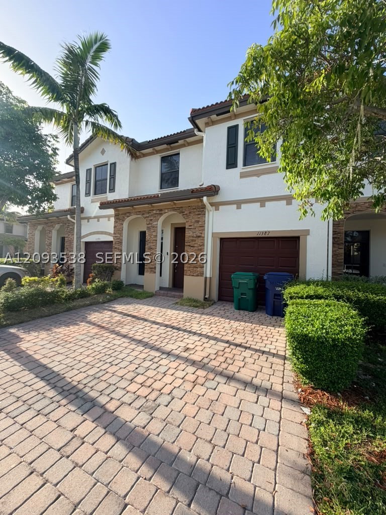 11387 SW 232nd Ter 1 Property Photo 1