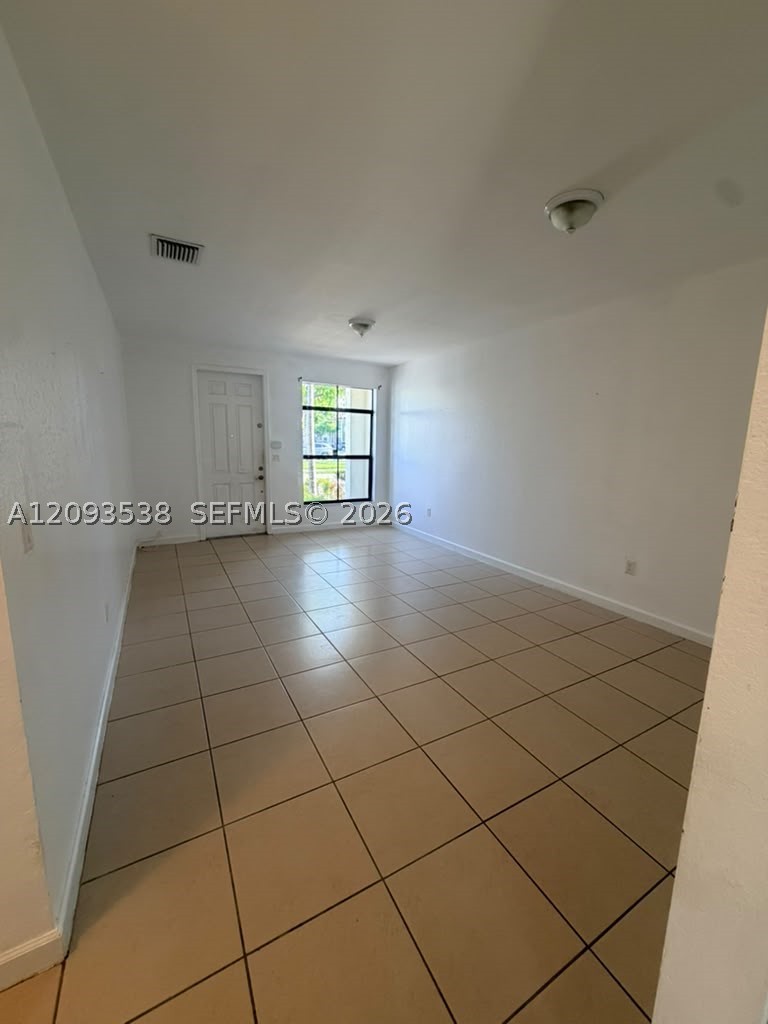 11387 Sw 232nd Ter 1 Property Photo 5