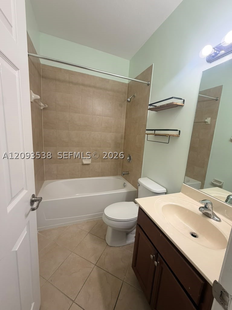 11387 Sw 232nd Ter 1 Property Photo 25