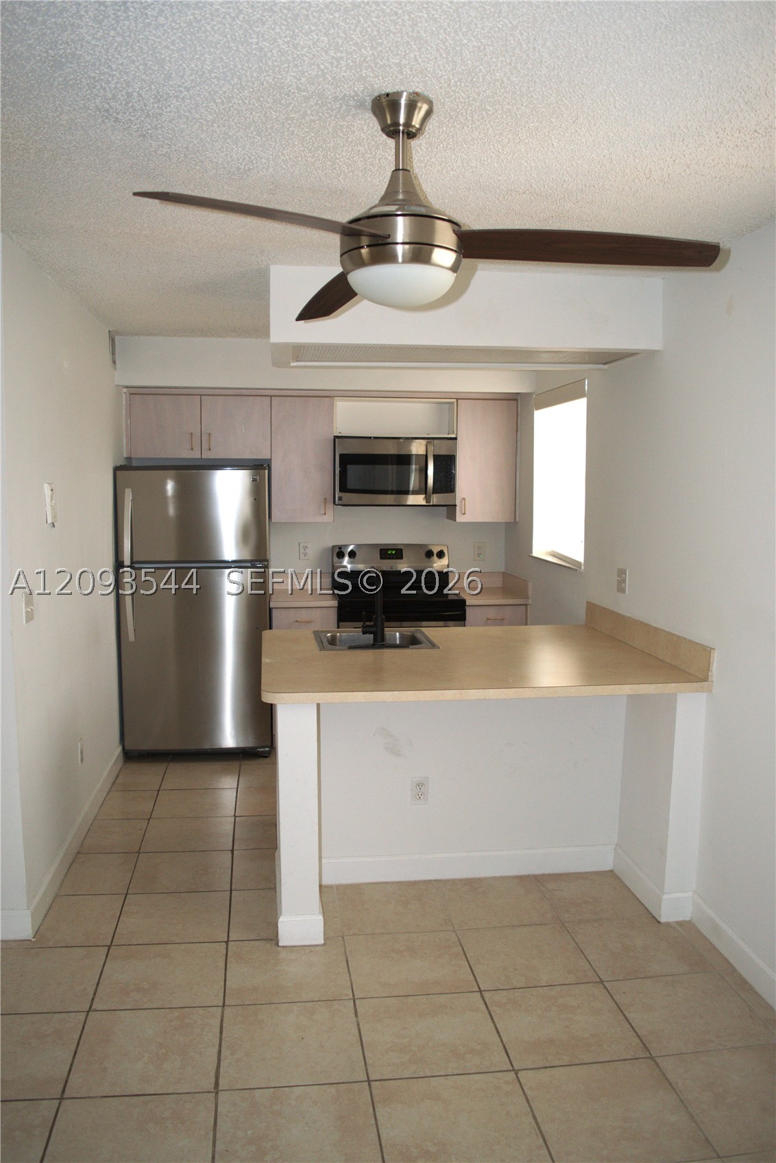 2640 Se 19th Ct 201-d Property Photo 8