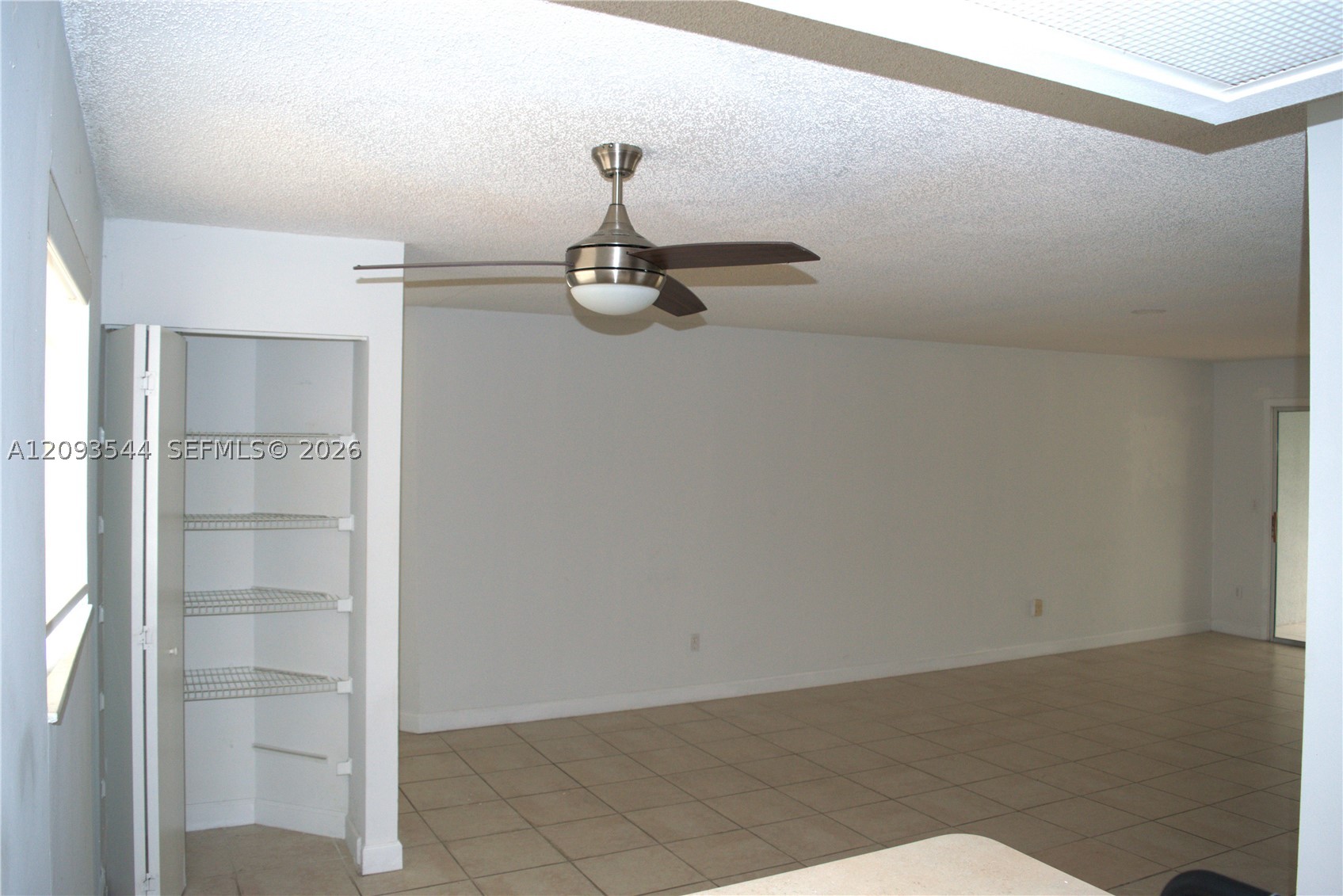 2640 Se 19th Ct 201-d Property Photo 9
