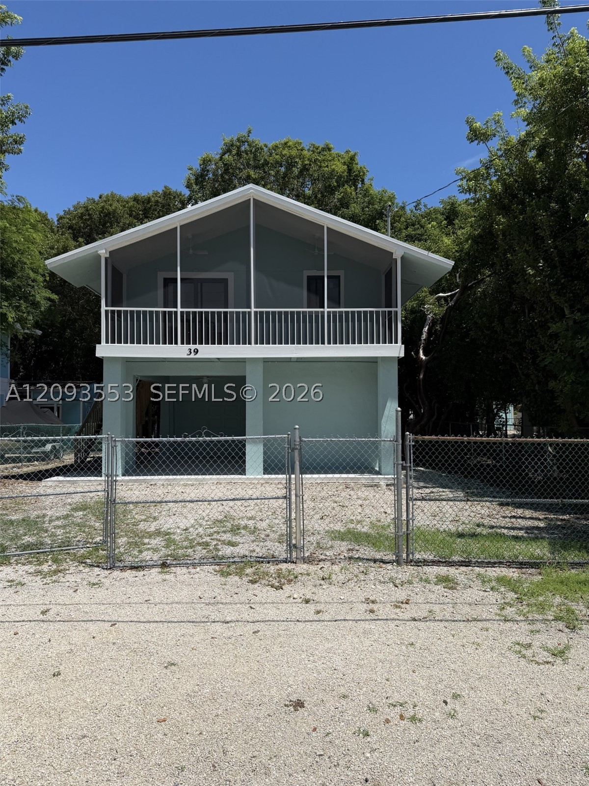 39 Gumbo Limbo Ave Property Photo 2