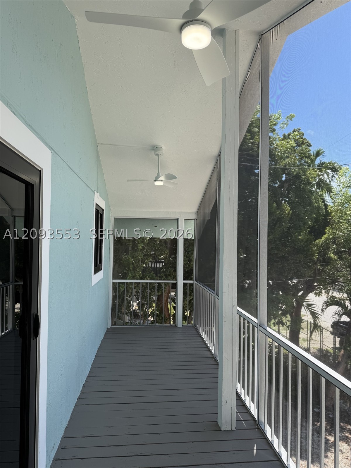 39 Gumbo Limbo Ave Property Photo 9