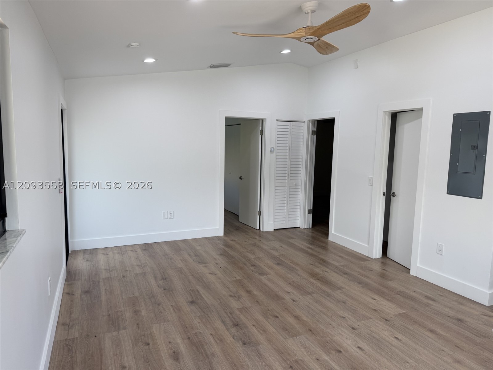 39 Gumbo Limbo Ave Property Photo 13
