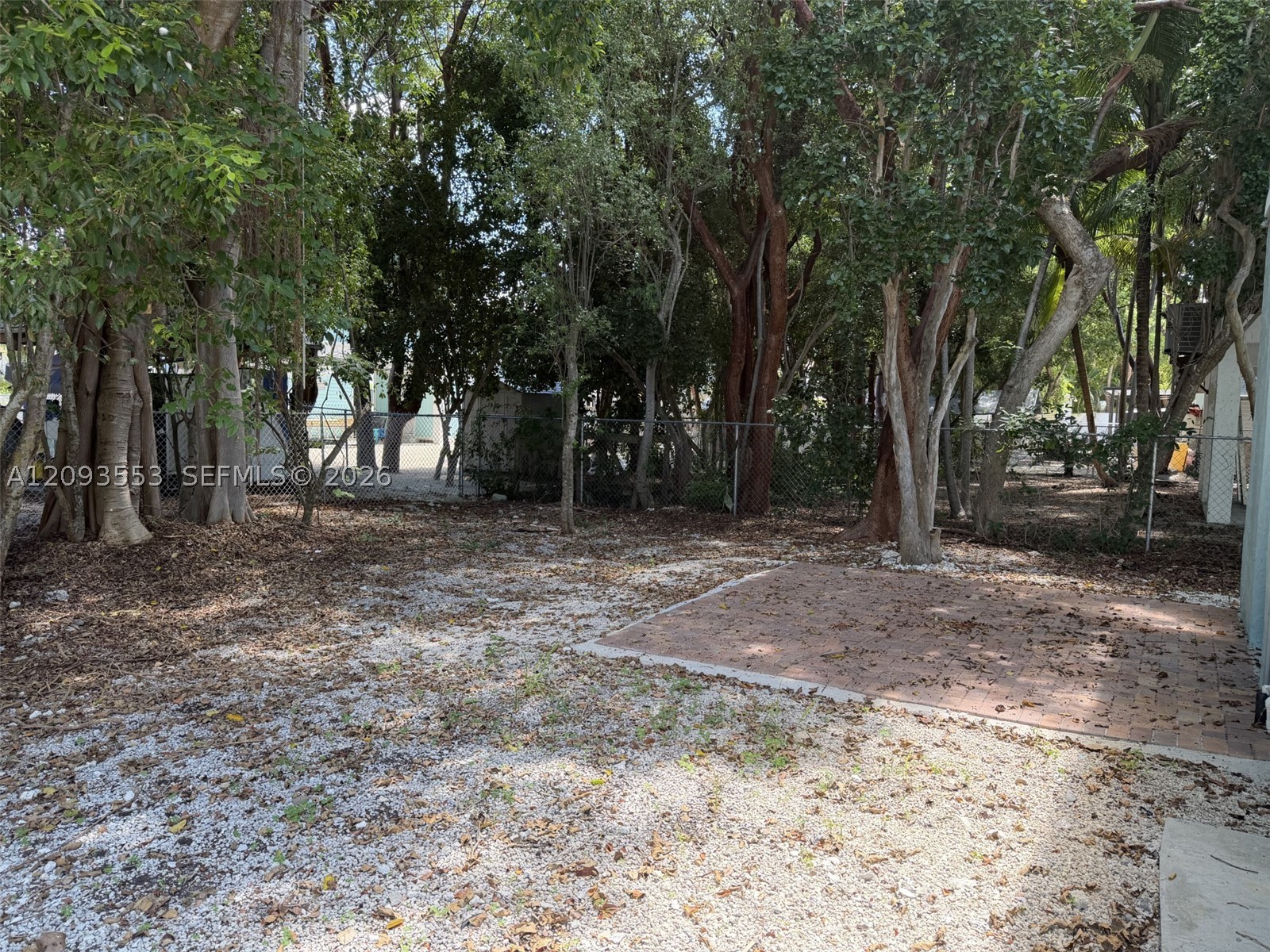 39 Gumbo Limbo Ave Property Photo 18
