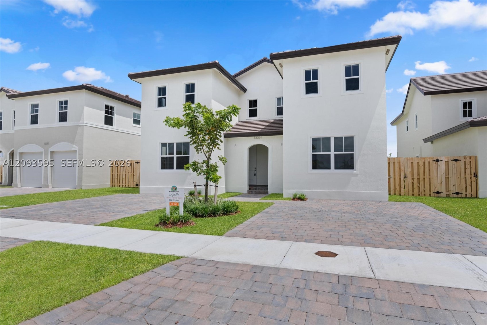 27316 Sw 133 Path Property Photo 1