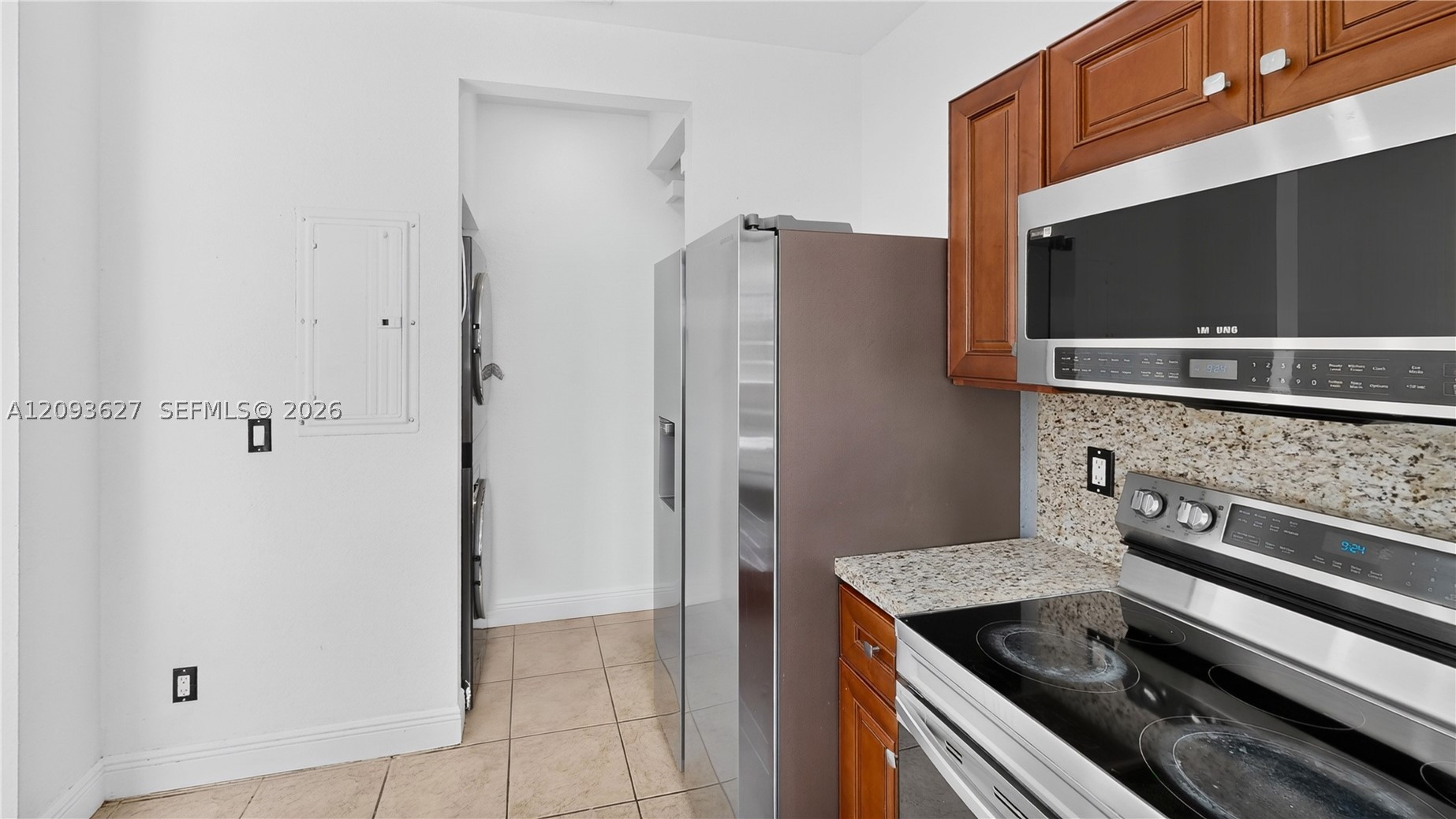 85 Sw 15th Ter Property Photo 10
