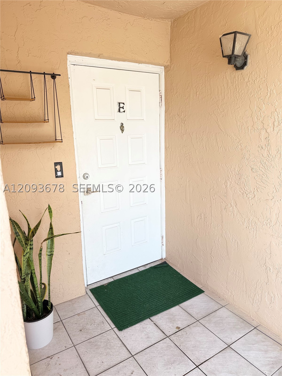 1021 Adams Ave 1021e Property Photo 2