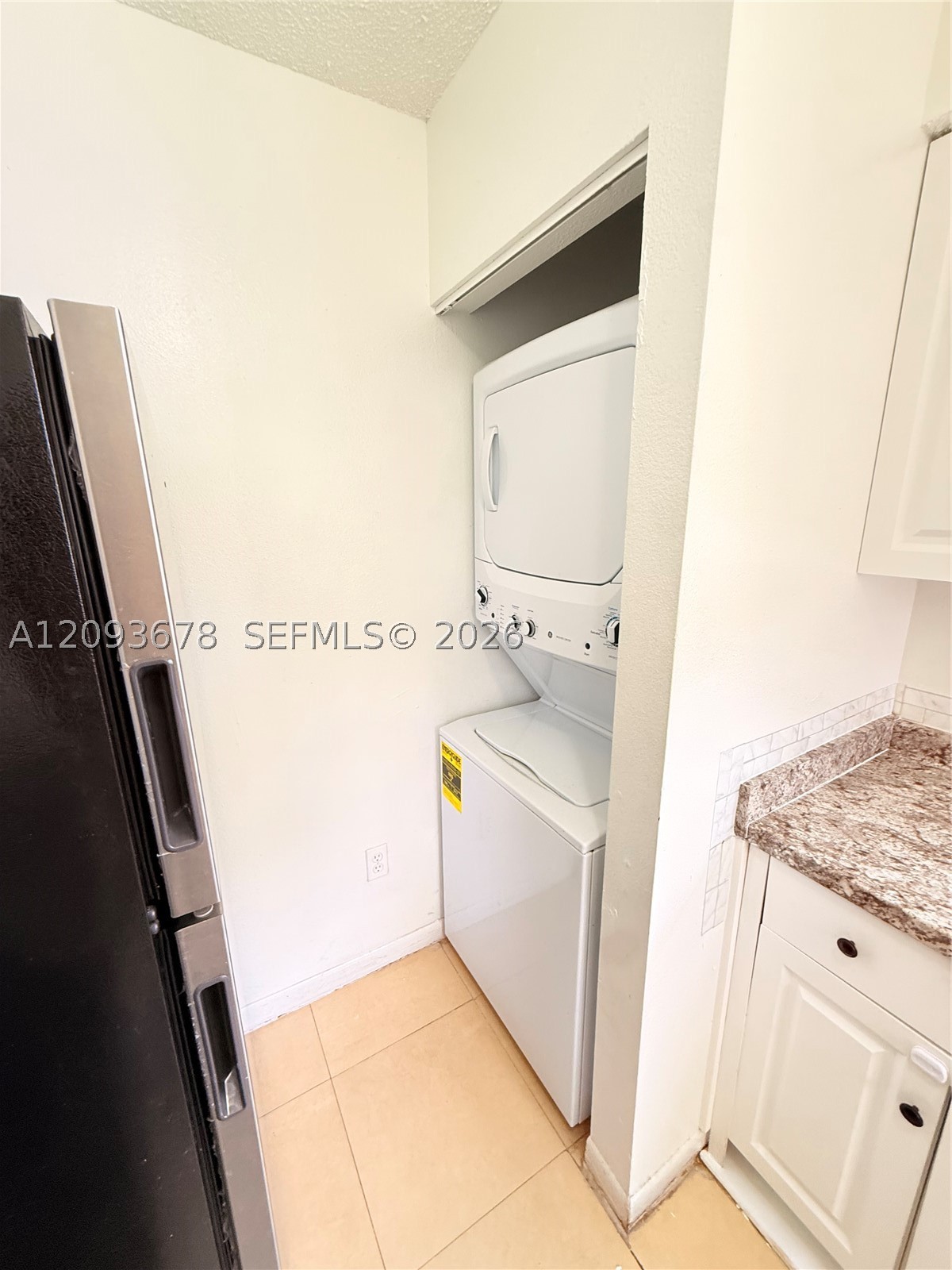 1021 Adams Ave 1021e Property Photo 6