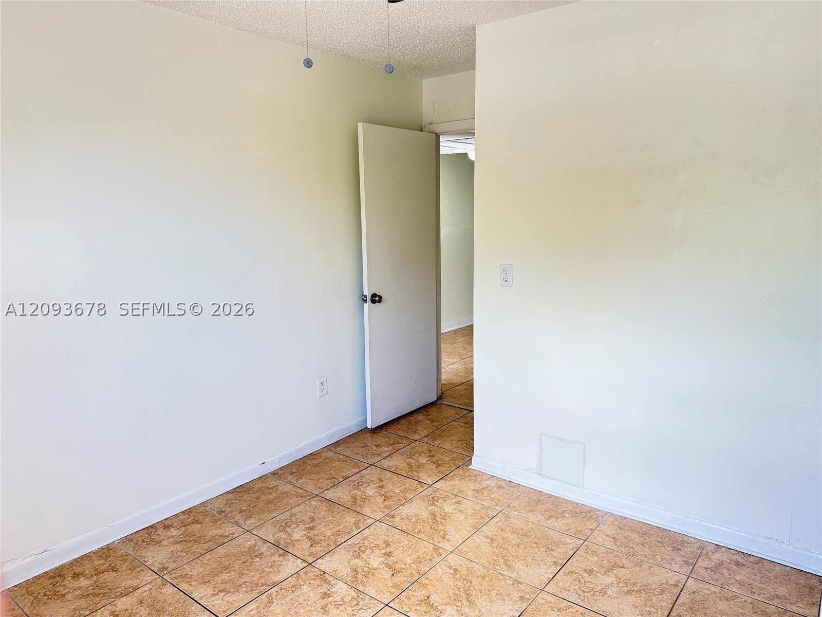 1021 Adams Ave 1021e Property Photo 16