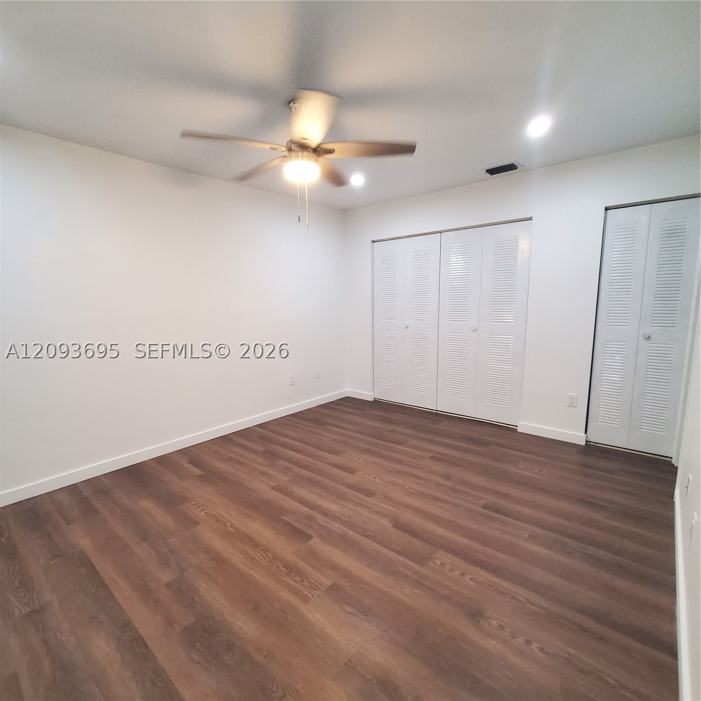 1211 S Independence Dr 1211e Property Photo 13