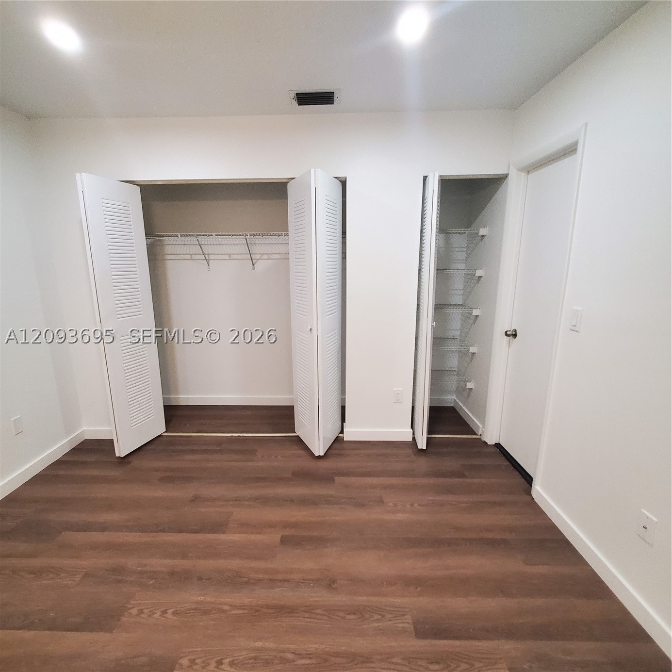 1211 S Independence Dr 1211e Property Photo 14