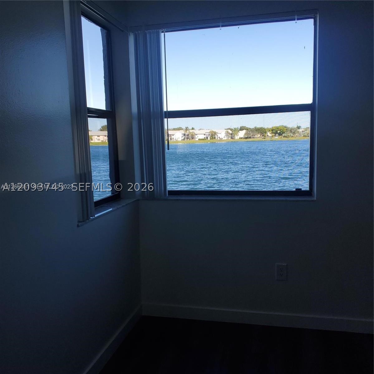 929 Hamilton Dr 929f Property Photo 11