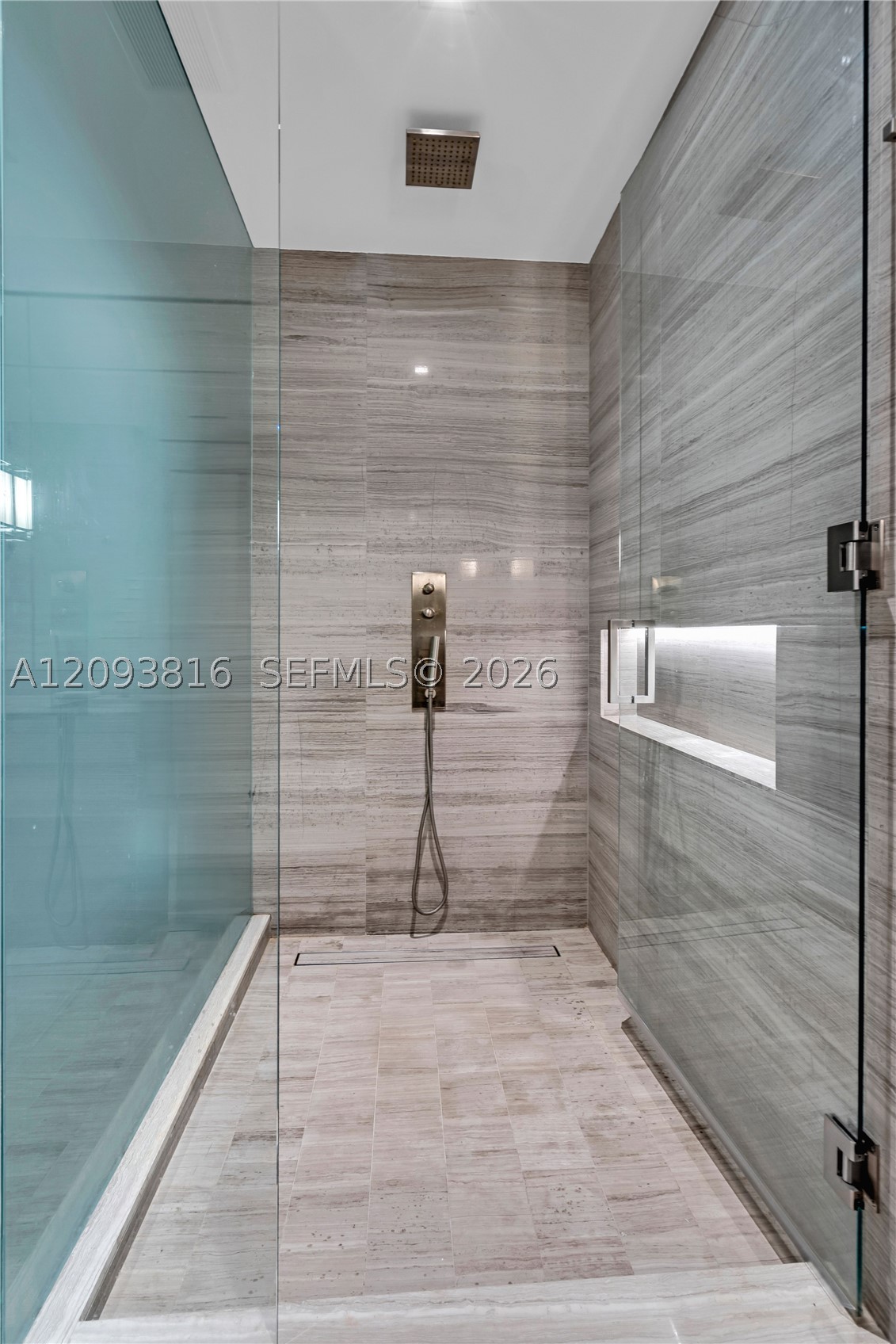 18975 Collins Ave 1101 Property Photo 26