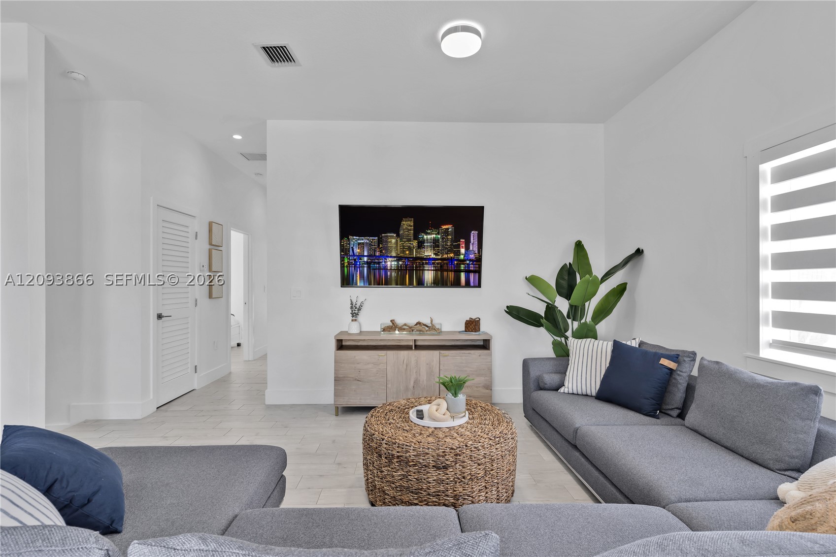 103 W Avenue A Property Photo 13