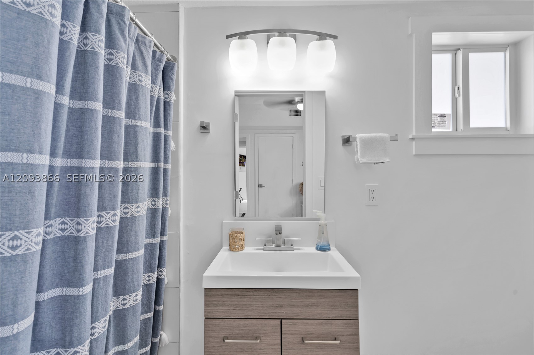 103 W Avenue A Property Photo 21