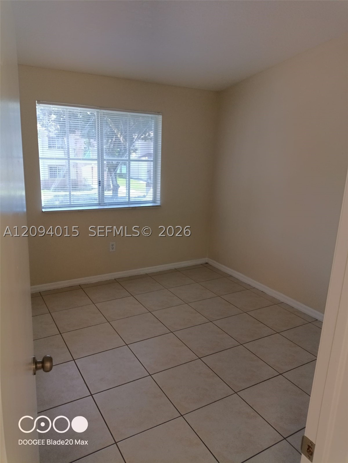 2920 Se 12th Rd 206-30 Property Photo 6
