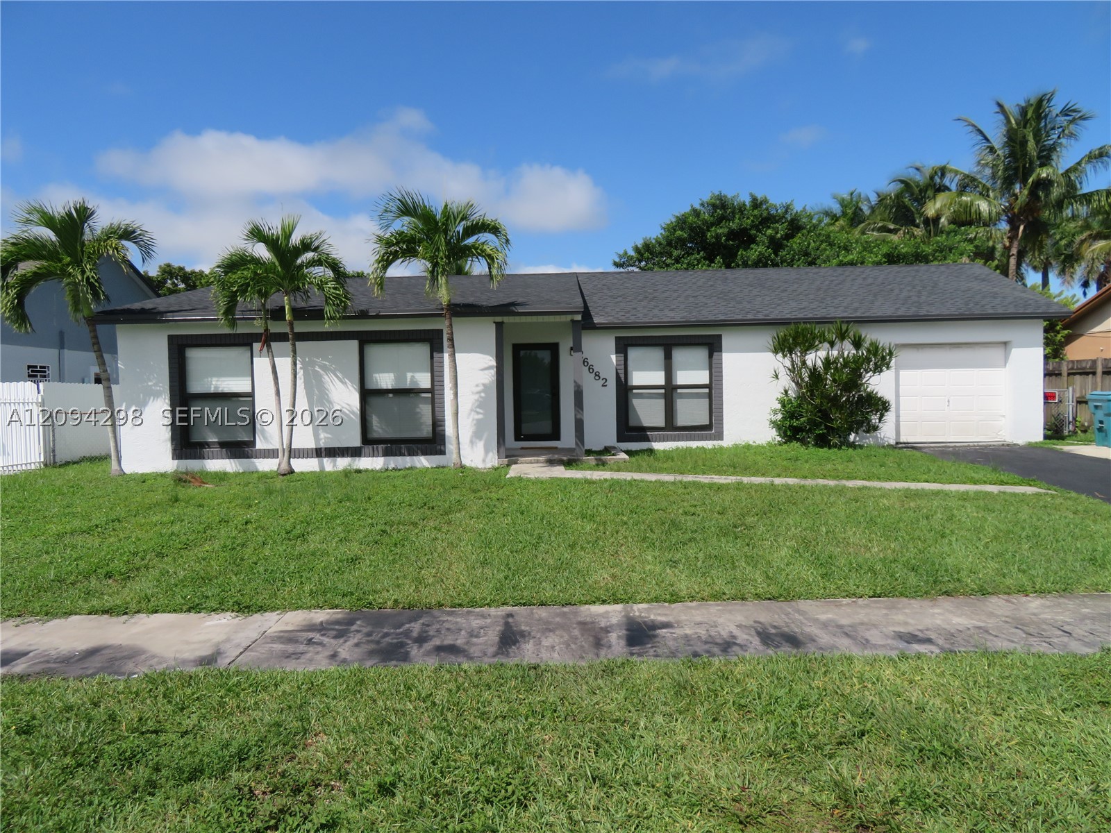 26682 Sw 125th Ct Property Photo 4