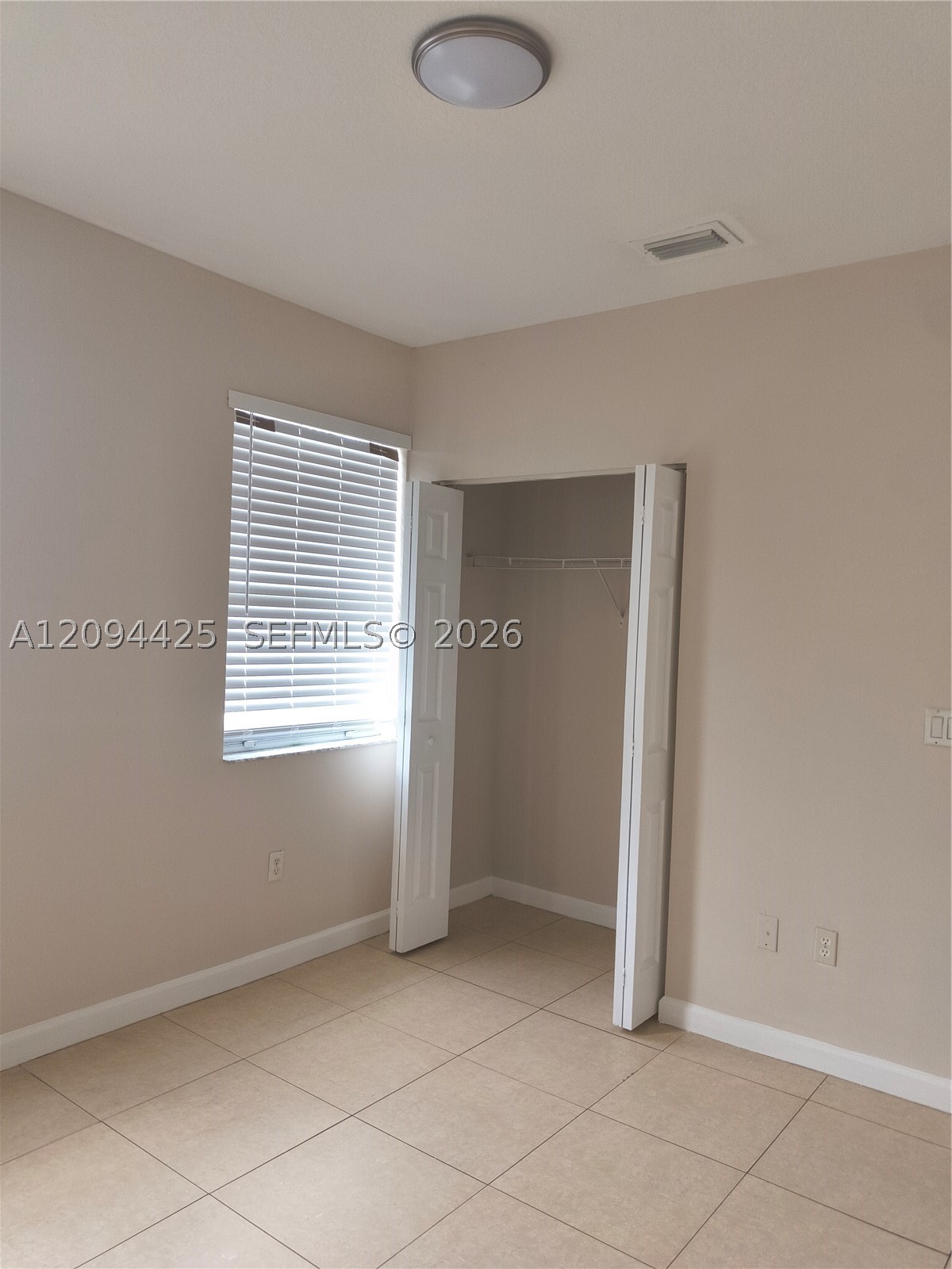 4146 Ne 26th St 4146 Property Photo 14