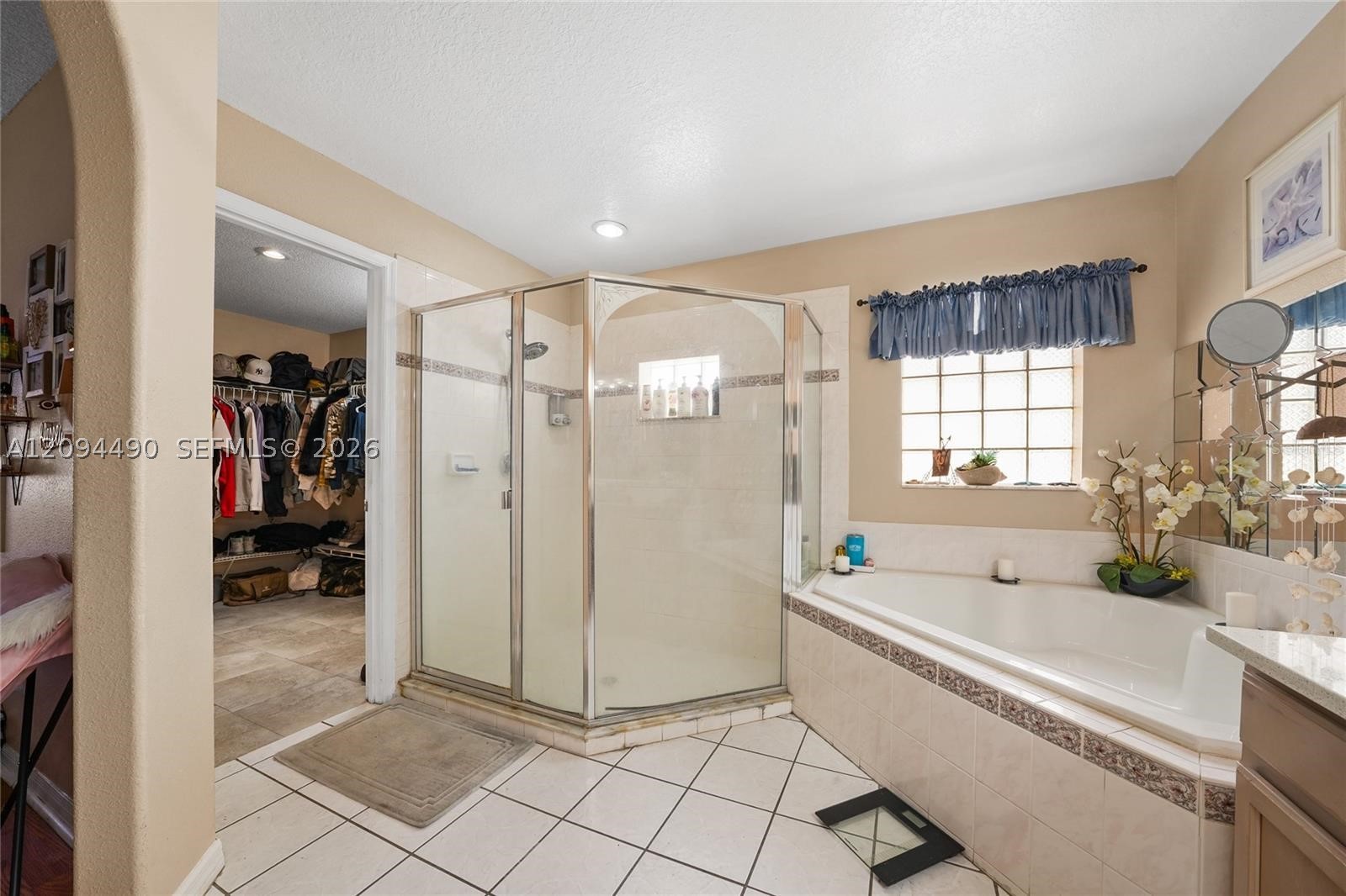 16404 Coopers Hawk Property Photo 19