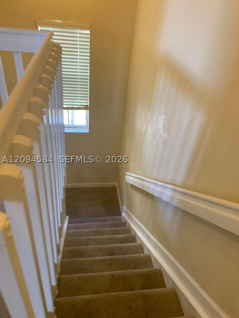 142 Se 28th Ter 10 Property Photo 11