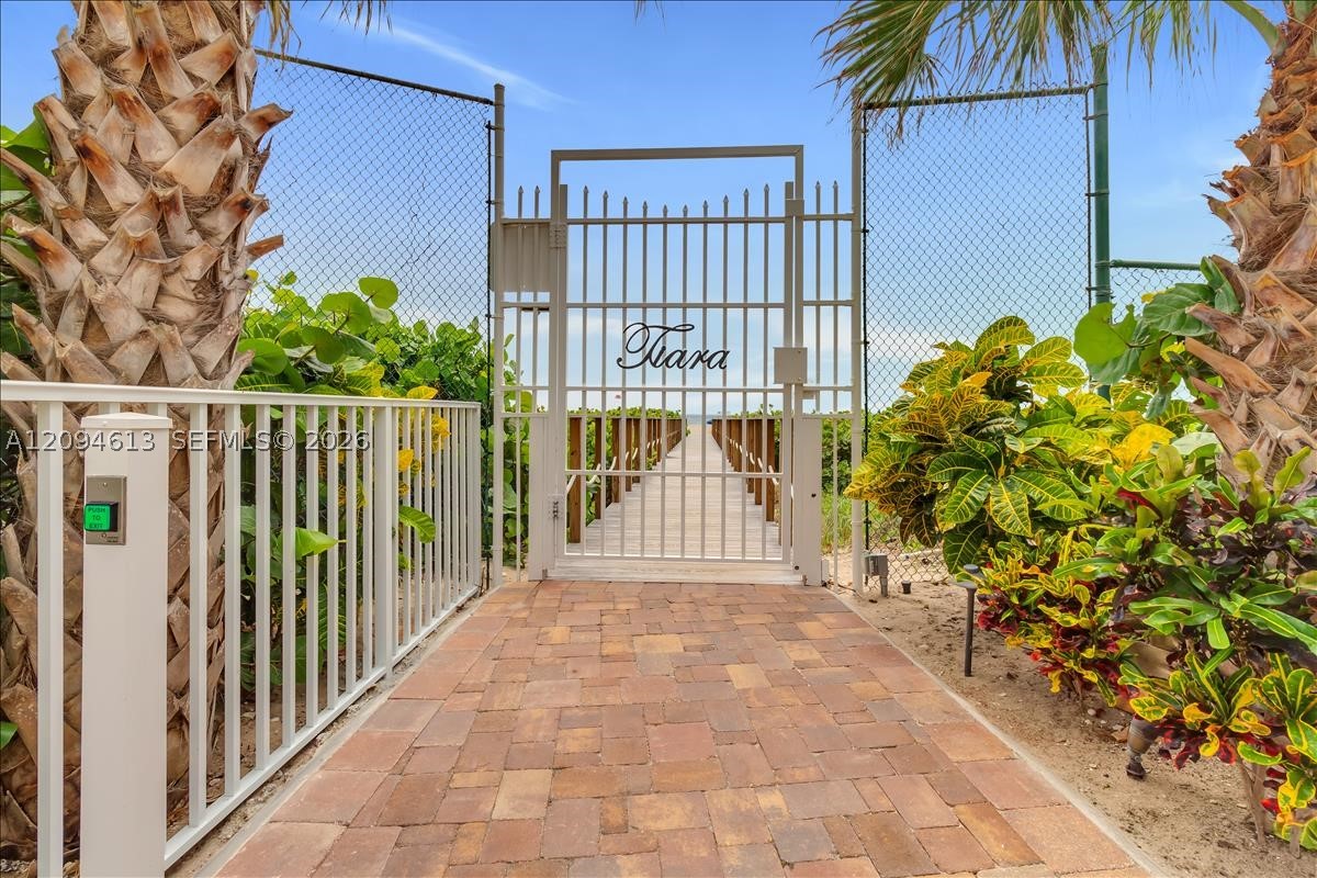 3000 N Ocean Dr 3b Property Photo 28