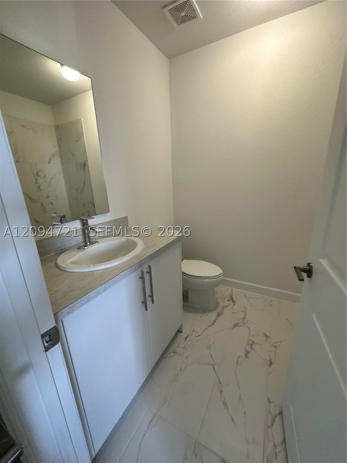 1245 Nw 3rd Ln Property Photo 14