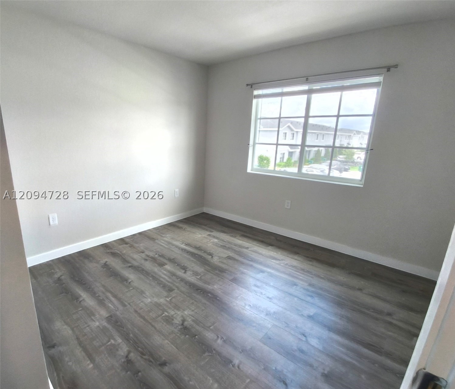 1085 Nw 4th Ter Property Photo 14