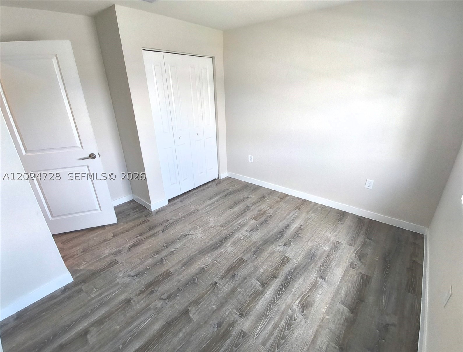 1085 Nw 4th Ter Property Photo 17