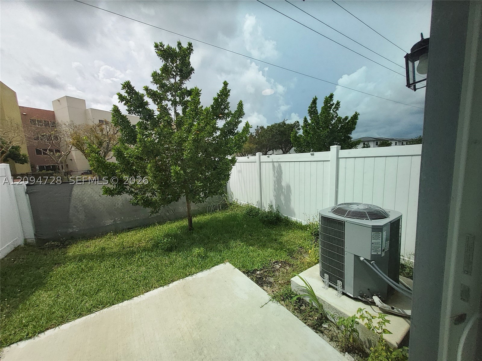 1085 Nw 4th Ter Property Photo 22