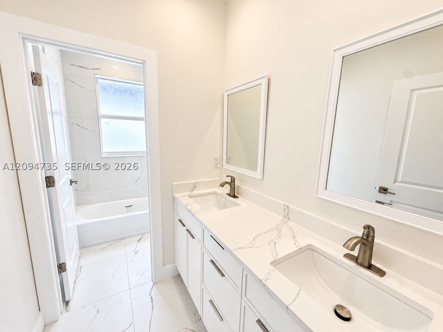 2518 Se 26th Ter 0 Property Photo 15