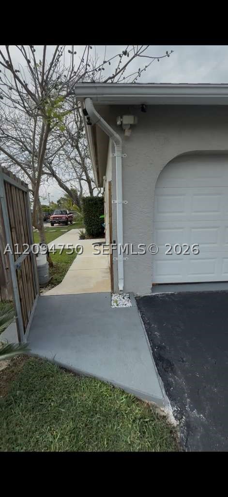 16255 SW 281st St A Property Photo 1