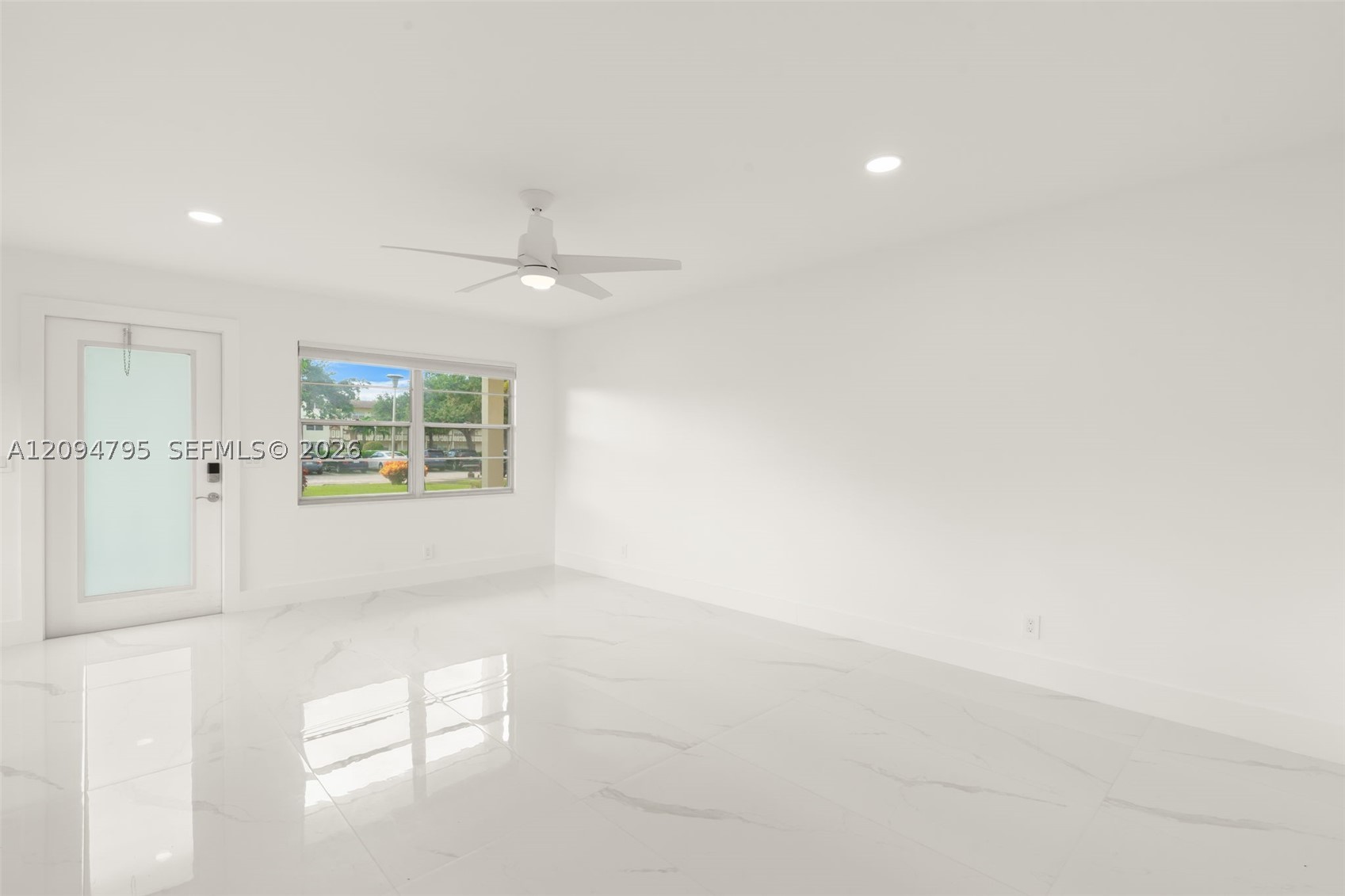 392 Mansfield J 392 Property Photo 16