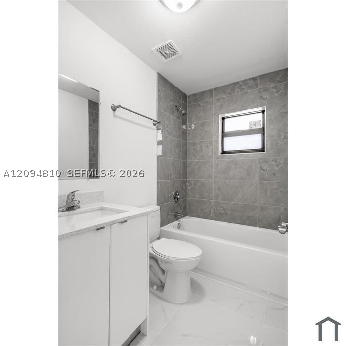 1231-1233 Nw 9 Avenue Property Photo 8