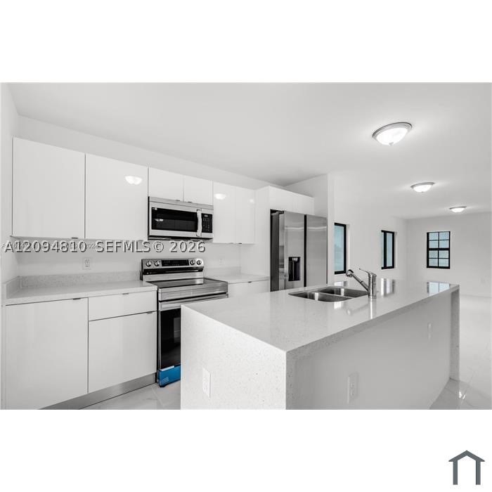 1231-1233 Nw 9 Avenue Property Photo 10