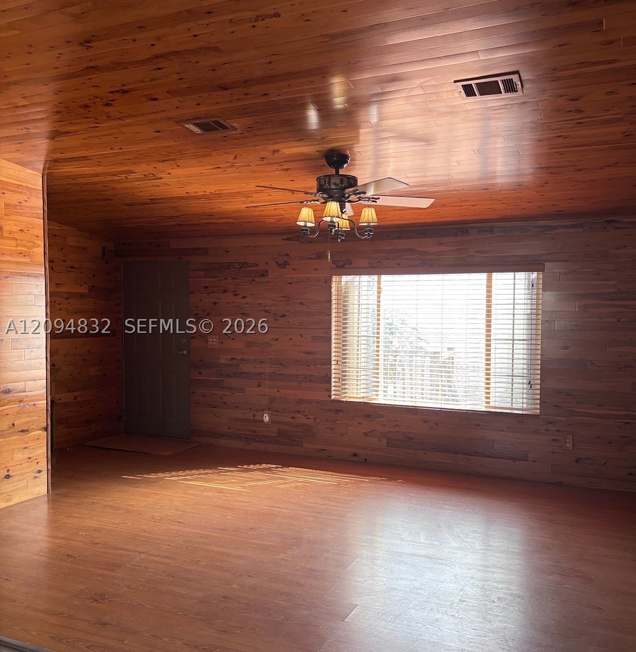 A12094832 Property Photo 17