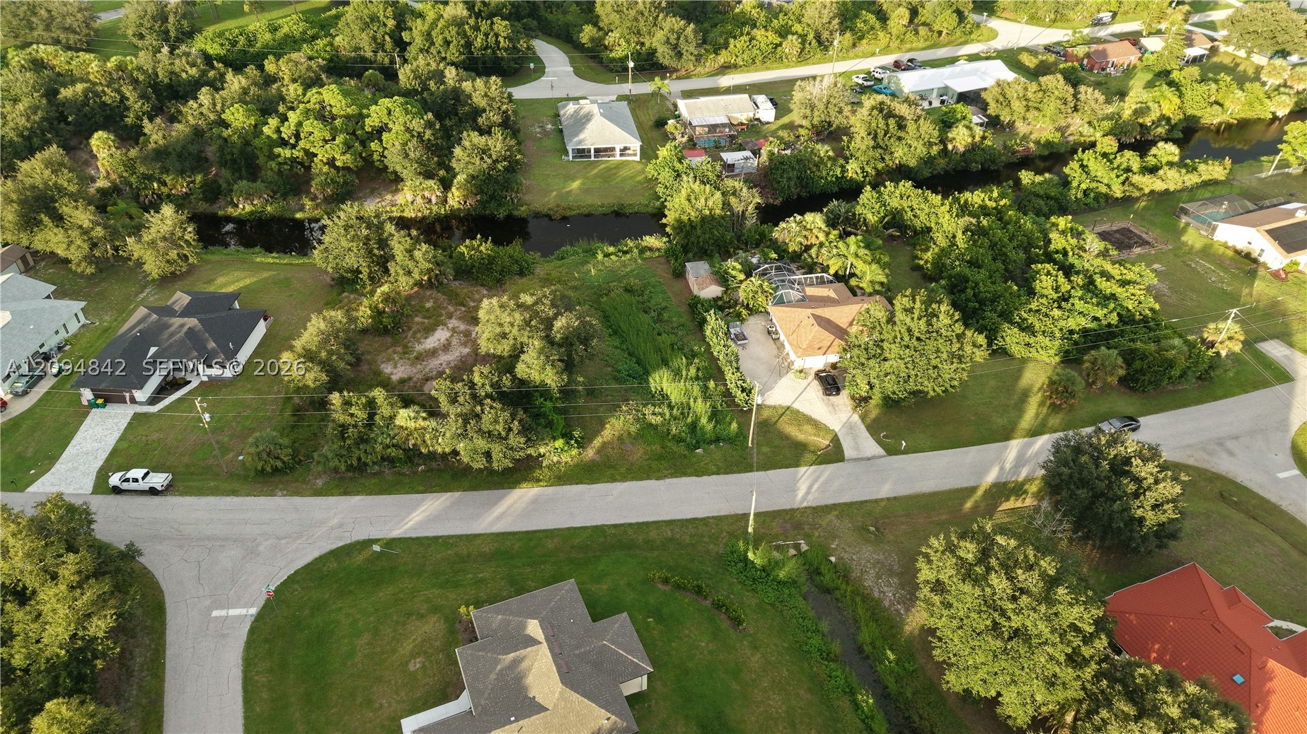 7064 Rosemont Dr Property Photo 14