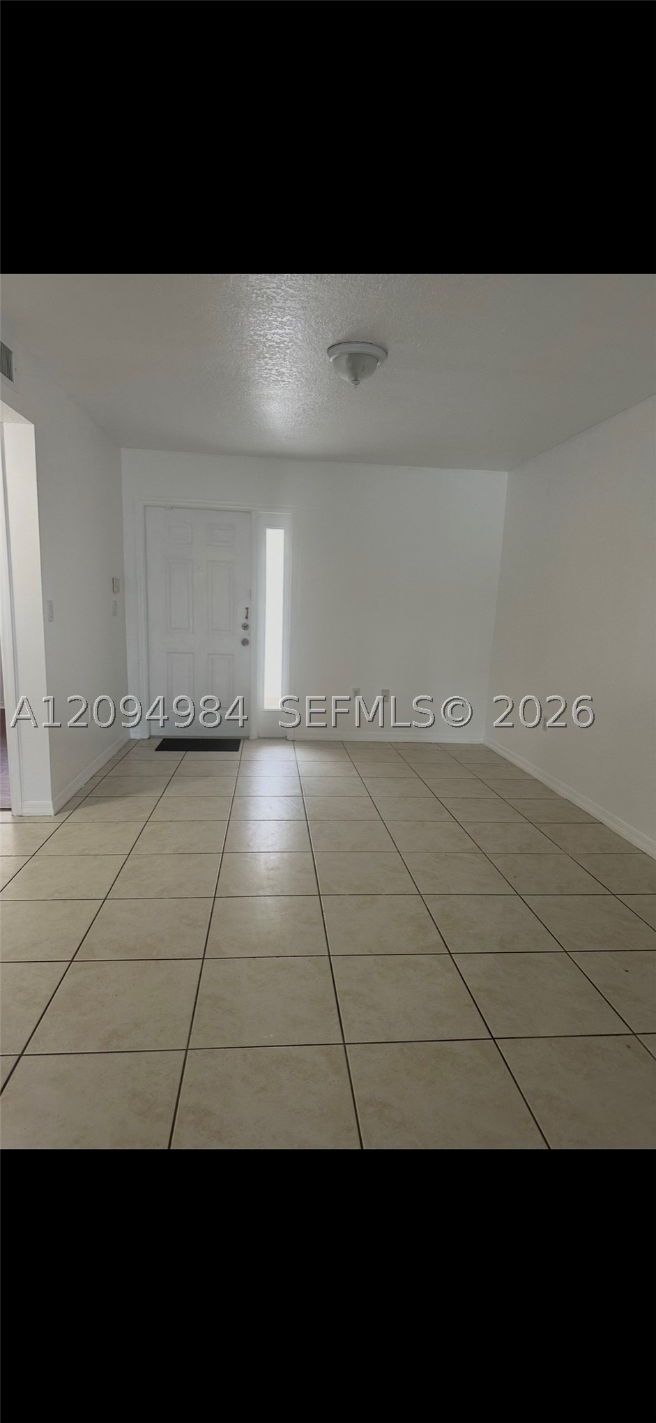 1261 Se 31st Ct 103-53 Property Photo 3