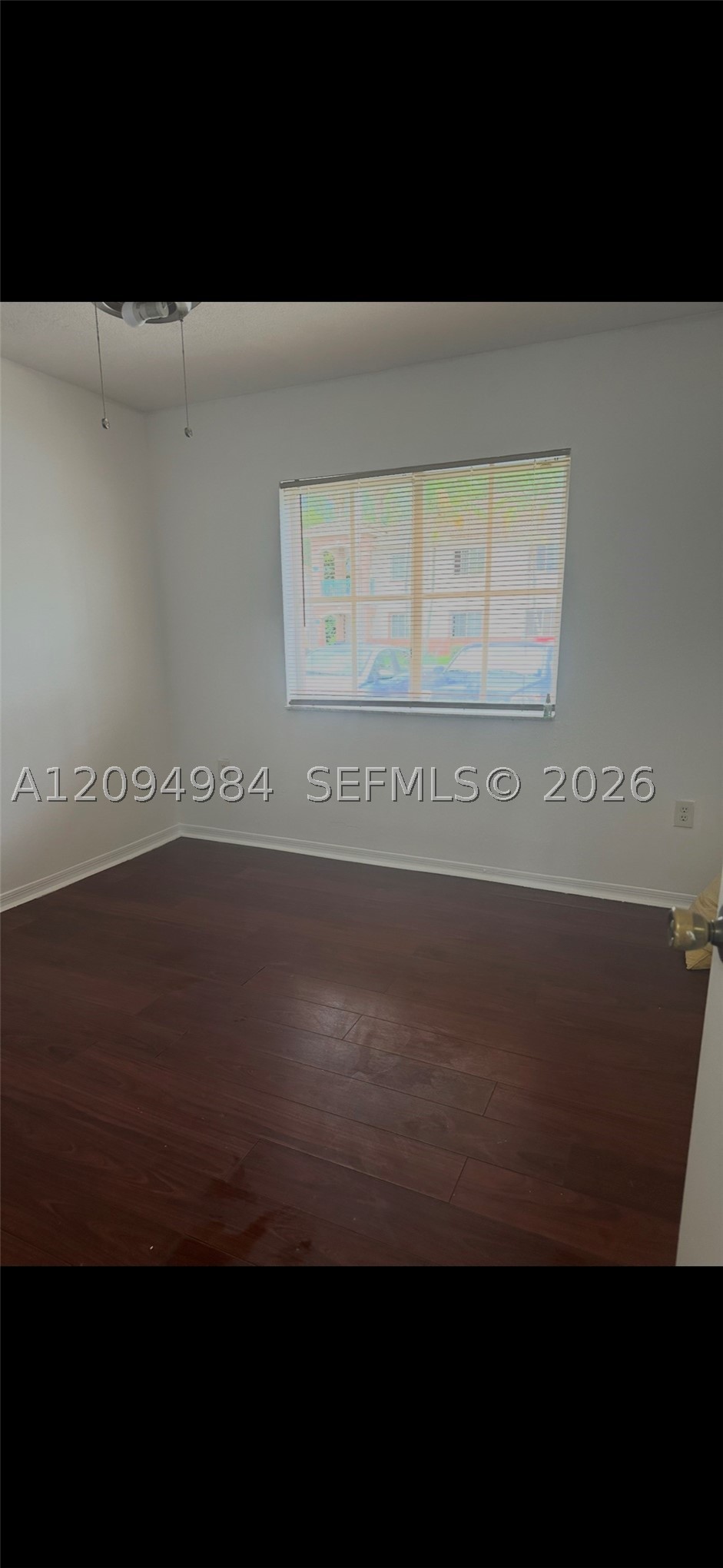 1261 Se 31st Ct 103-53 Property Photo 10