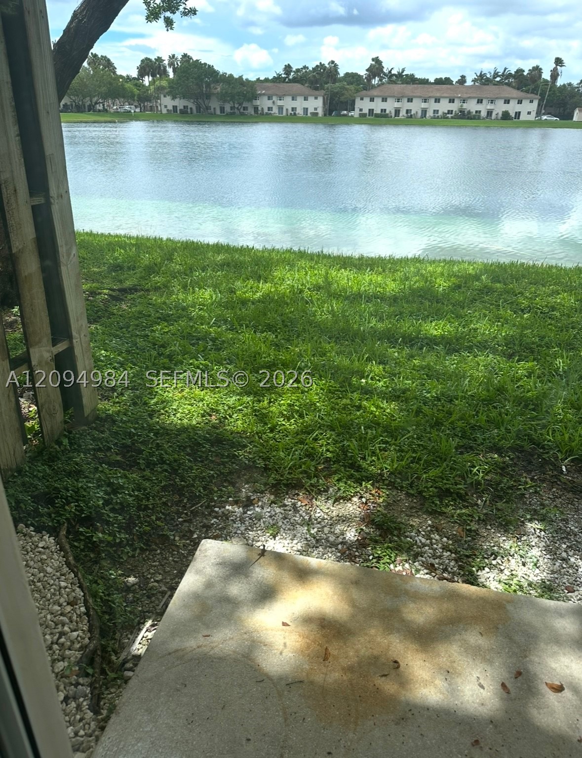1261 Se 31st Ct 103-53 Property Photo 13