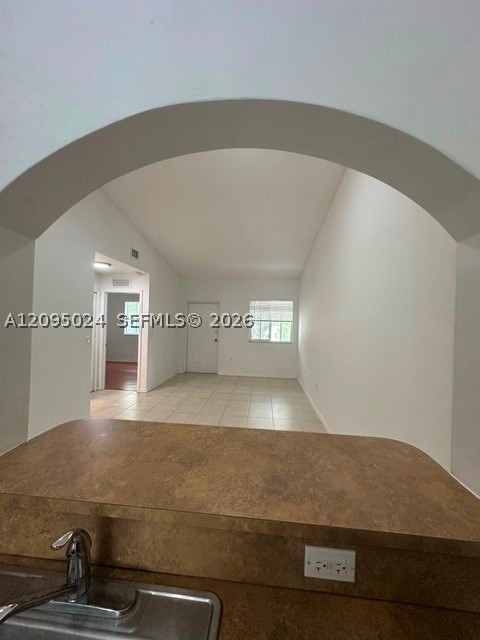 2920 Se 13th Ave 203-51 Property Photo 5