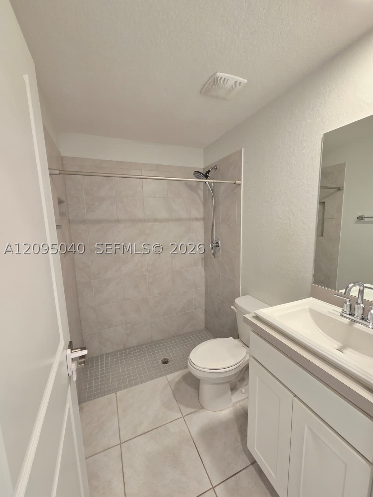 565 Ne 5th Pl Property Photo 53