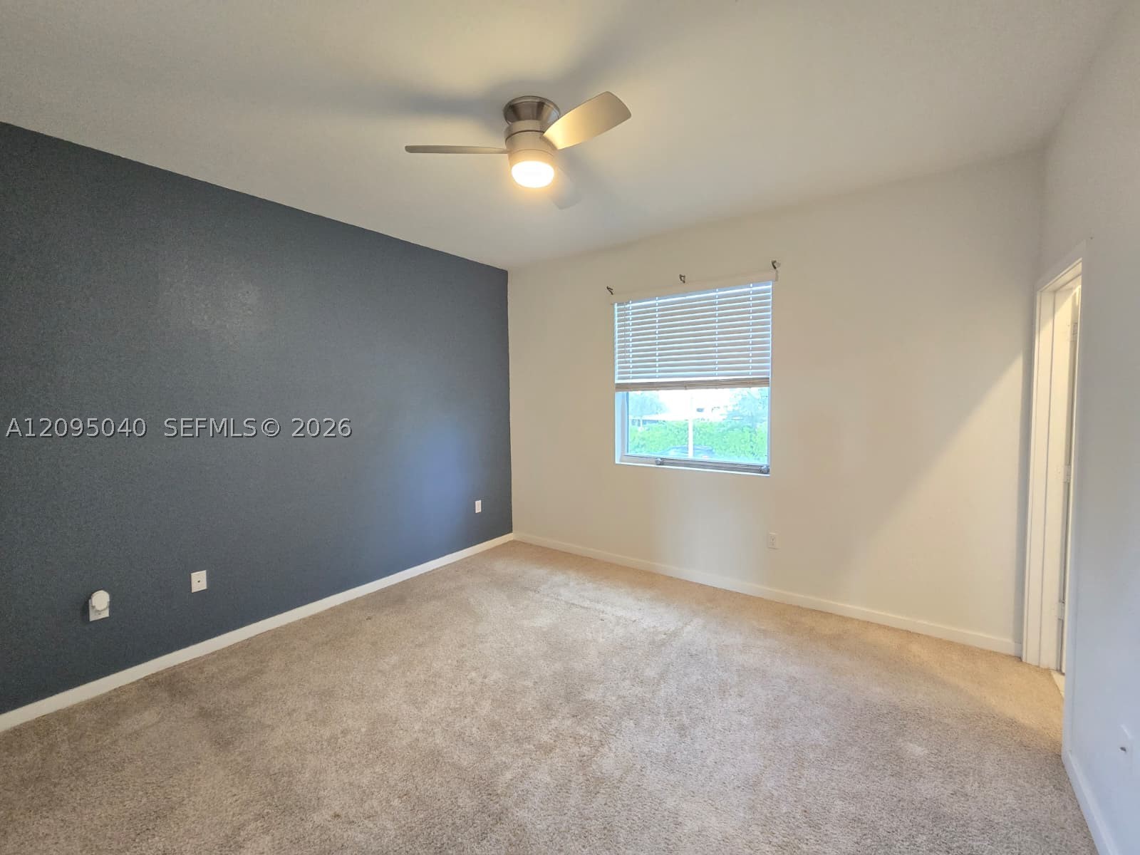 565 Ne 5th Pl Property Photo 60