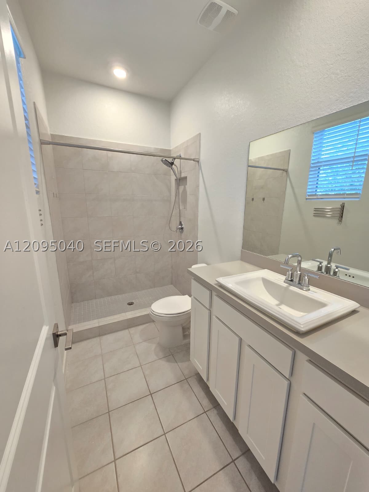 565 Ne 5th Pl Property Photo 62