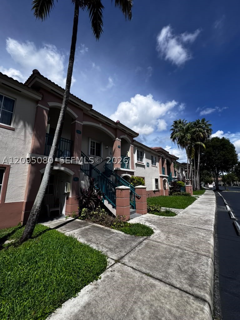 A12095080 Property Photo 1