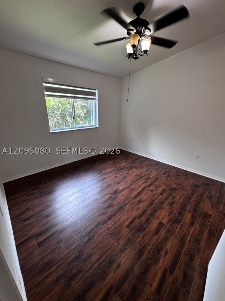 A12095080 Property Photo 10